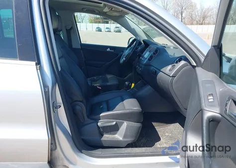 2011 Volkswagen Tiguan Se из США, поврежденный, VIN WVGAV7AX4BW542174